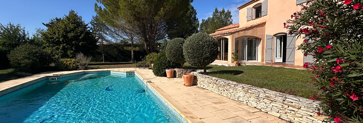 Maison 5 Pièces 220 m² à vendre à Aix-en-Provence (13540)