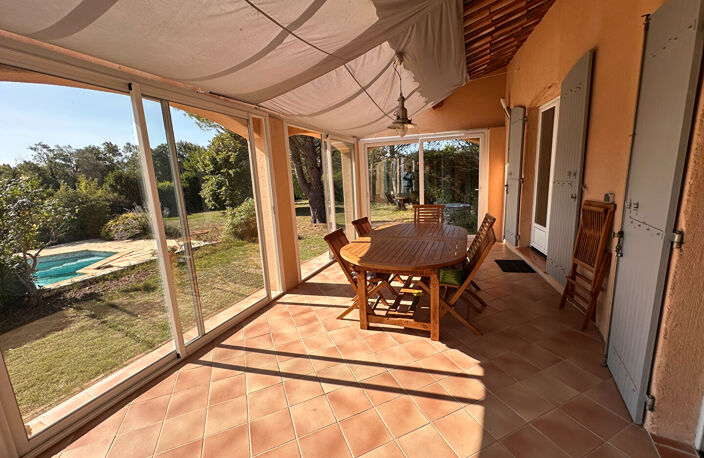 Vente, Aix en Provence Nord, LC Gestion vous propose une villa d'env. 220 m2, Terrain 4000 m2 avec piscine. — photo 3