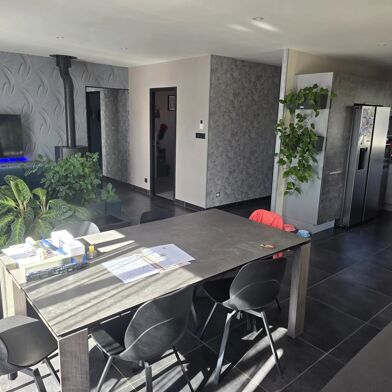 Maison 4 pièces 250000 €