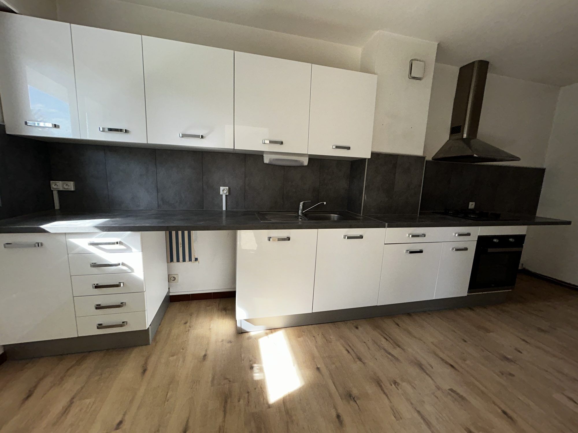 Appartement  T4 à louer Reims 51100