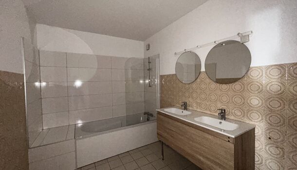 Appartement 4 pièces  à louer Reims 51100