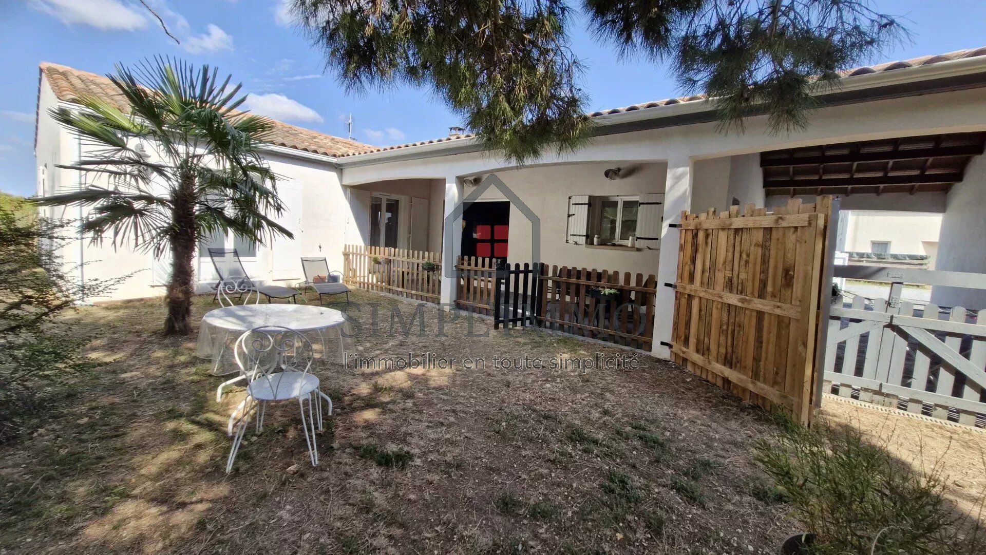 Villa / Maison  T6 à vendre Puy-du-Lac 17380