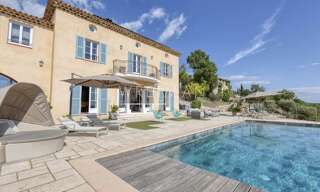 Maison 7 Pièces 229 m² à vendre à Montauroux (83440)