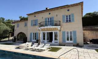 Maison 7 Pièces 229 m² à vendre à Montauroux (83440)