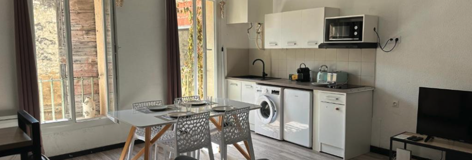 Immeuble  150 m² à vendre à L'Isle-sur-la-Sorgue (84800)