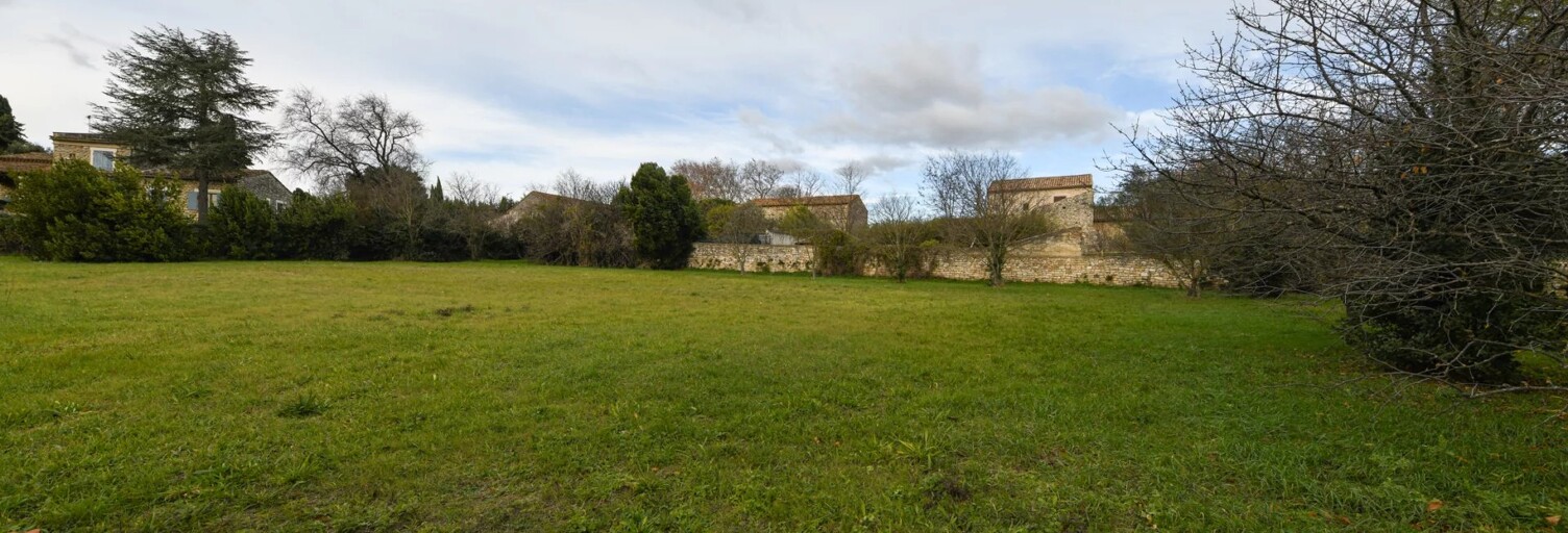 Terrain  900 m² à vendre à Uzès (30700)