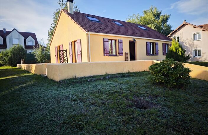 Golbey  Maison 117m2 5 chambres + terrasse + jardin — photo 2