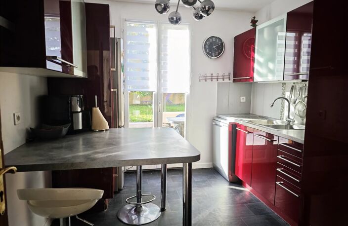 Golbey  Maison 117m2 5 chambres + terrasse + jardin — photo 5