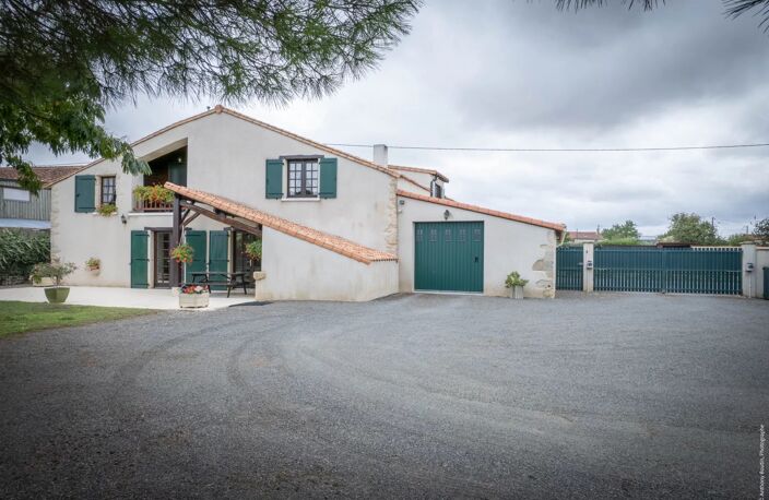 MAISON DE CAMPAGNE ET ATELIER - THENEZAY — photo 4