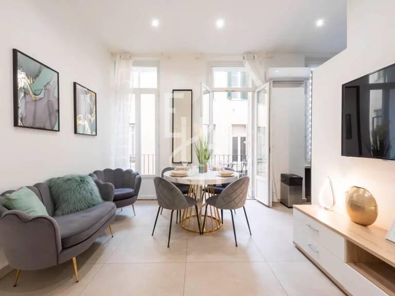 Cannes Banane – Superbe 3 pièces rénové à 5 min du Palais ! — photo 1