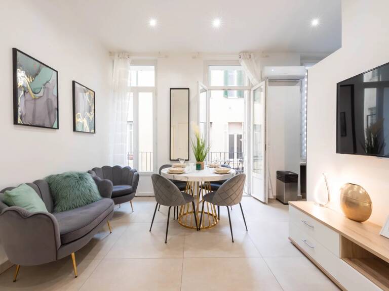 Cannes Banane – Superbe 3 pièces rénové à 5 min du Palais ! — photo 1