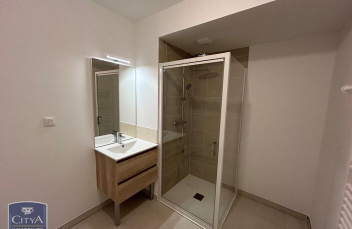 Location appartement 3 pièces 58 m² à Saint-Cyr-sur-Loire (37540) — photo 5