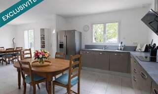 Maison 5 Pièces 109 m² à vendre à Labastide-Saint-Pierre (82370)