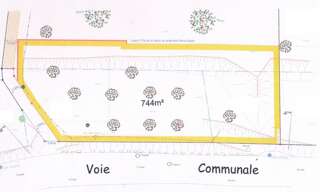 Terrain  744 m² à vendre à Oz (38114)
