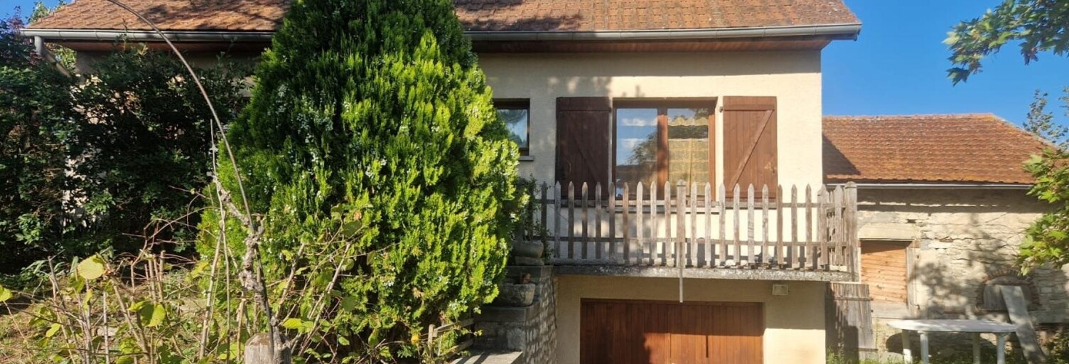 Maison 3 Pièces 80 m² à vendre à Saint-Bonnet-de-Rochefort (03800)