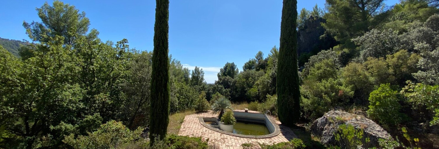 Maison 5 Pièces 162 m² à vendre à Le Revest-les-Eaux (83200)