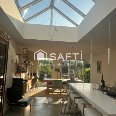 Maison 5 pièces 399000 €