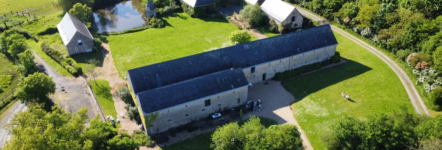 Maison 26 Pièces 979 m² à vendre à Sainte-Suzanne-et-Chammes (53270)