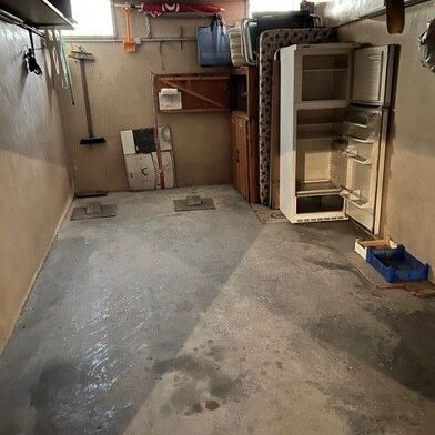Garage  42000 €