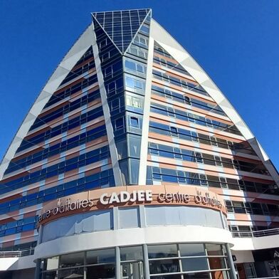 Commerce 1 pièces 777 €