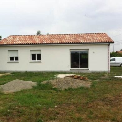 Maison 4 pièces 990 €