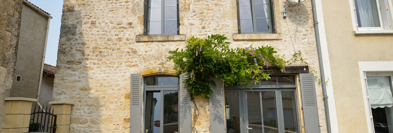 Maison 4 Pièces 140 m² à vendre à La Caillère-Saint-Hilaire (85410)