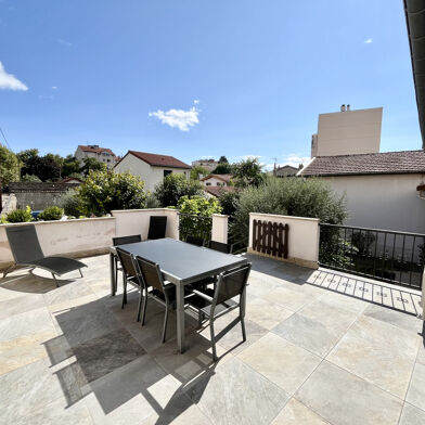 Appartement 5 pièces 320000 €