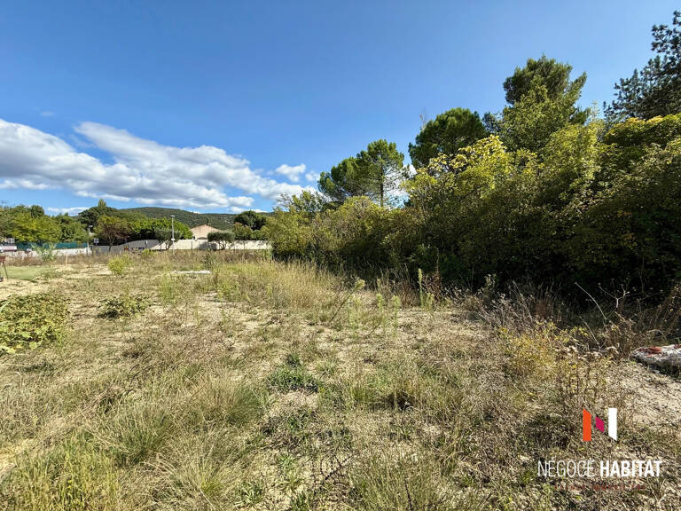 Terrain constructible de 580 m2 viabilisé — photo 1
