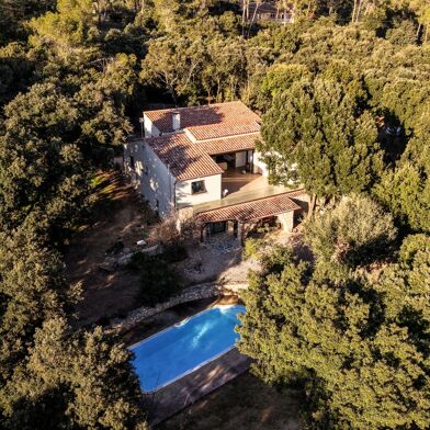 Maison 6 pièces 1240000 €