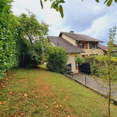 Maison 5 pièces 420000 €