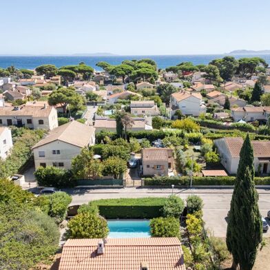 Maison 7 pièces 550000 €