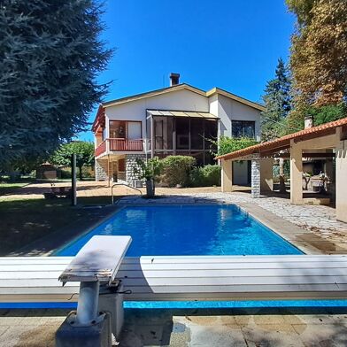 Maison 8 pièces 290000 €