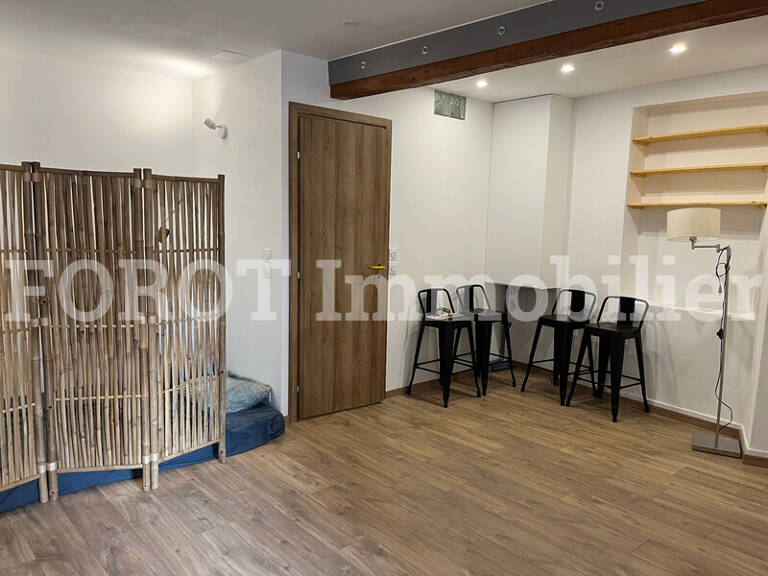 Studio — photo 1