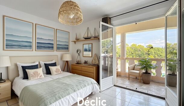 Villa / Maison 6 pièces  à vendre Saint-Paul-en-Forêt 83440