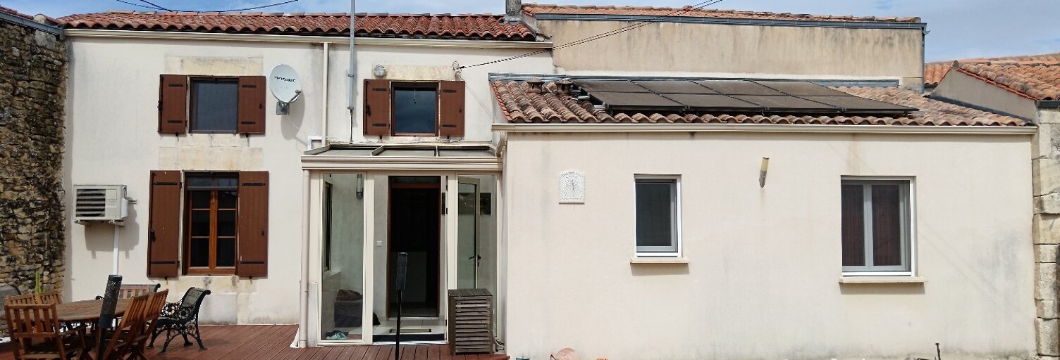 Maison 5 Pièces 103 m² à vendre à Bercloux (17770)