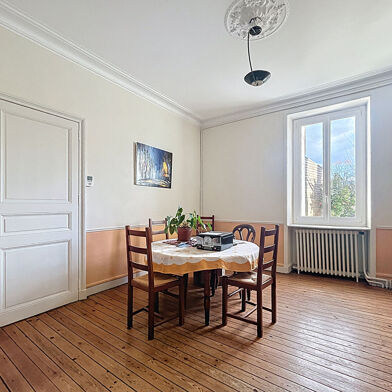 Maison 7 pièces 633600 €