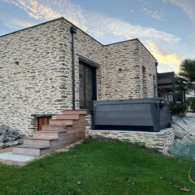 Maison 7 pièces 649000 €