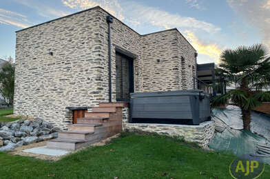 Maison 7 pièces 610000 €