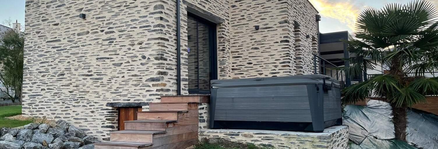 Maison 7 Pièces 185 m² à vendre à Saint-Georges-sur-Loire (49170)