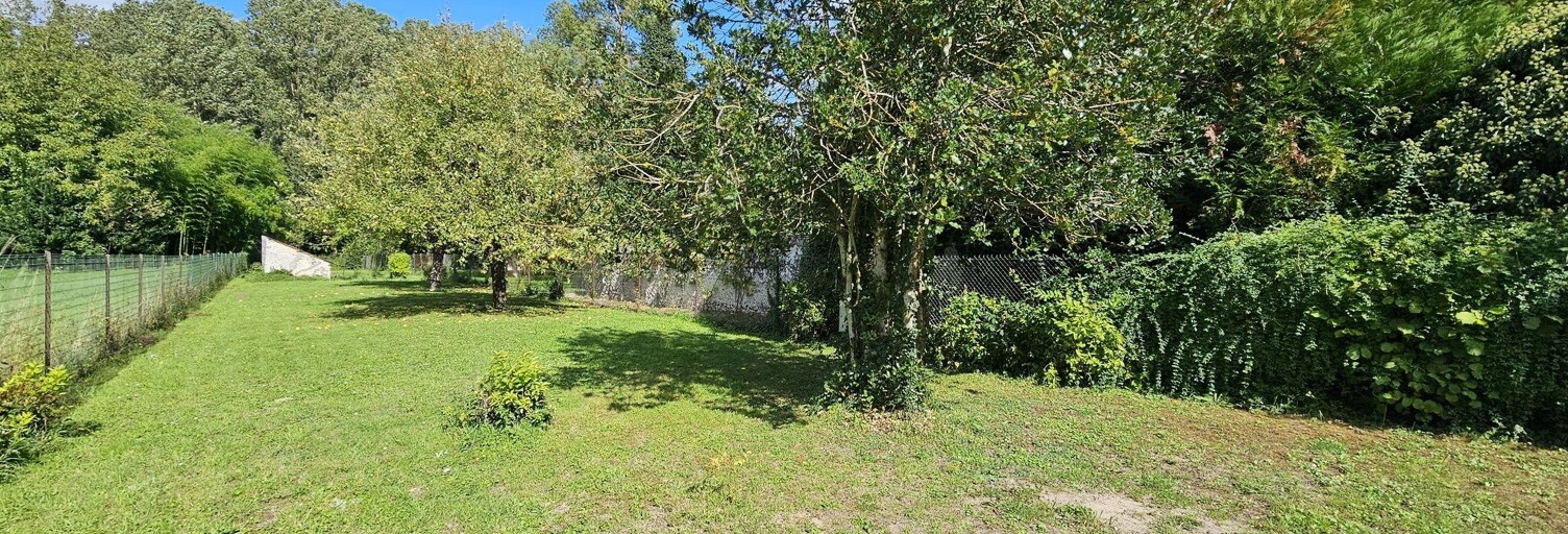 Terrain  781 m² à vendre à Vayres-sur-Essonne (91820)