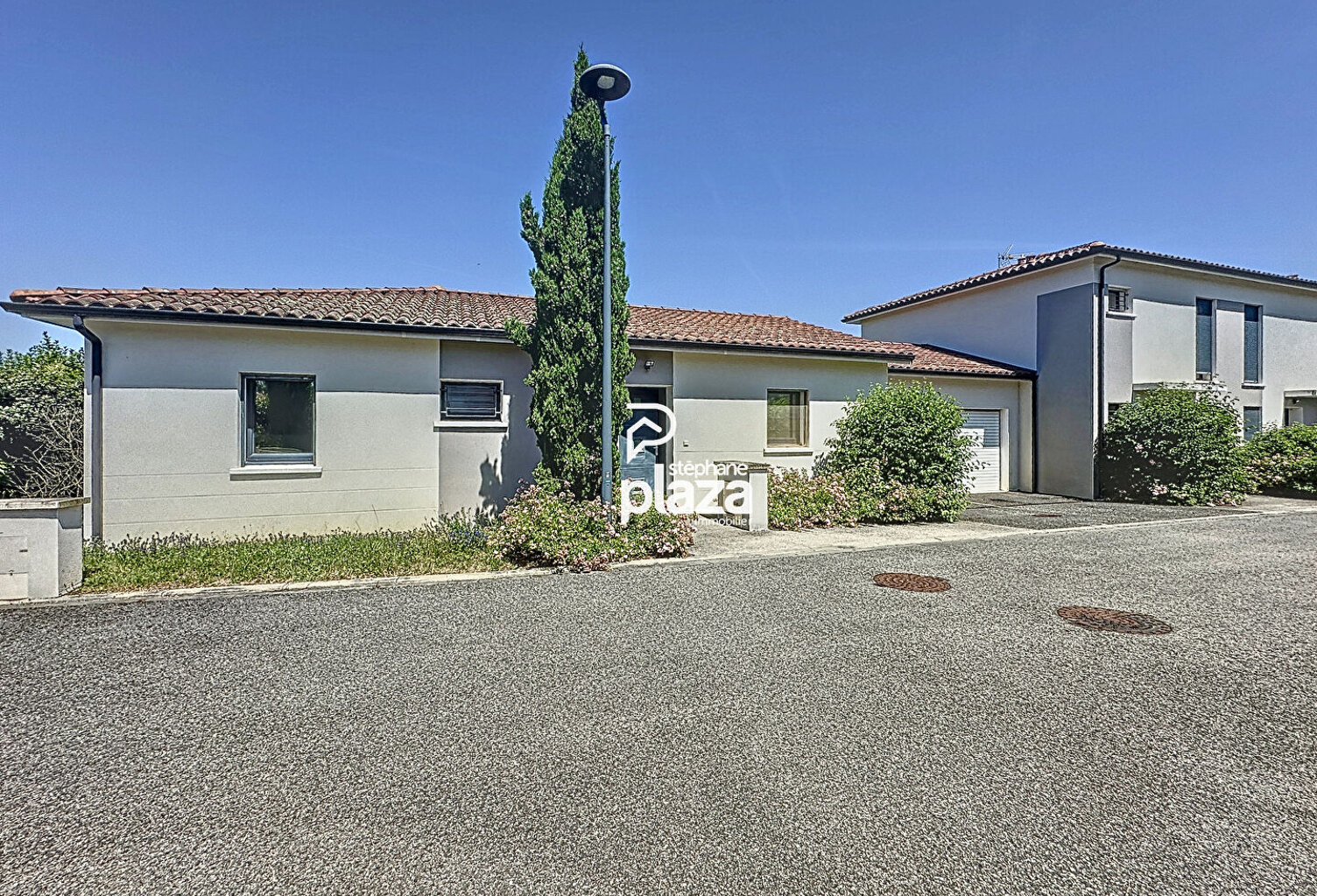 Exclusivité Plaza - Maison T4 Plain Pied de 85.67m² dans une impasse au calme sans vis à vis — photo 1