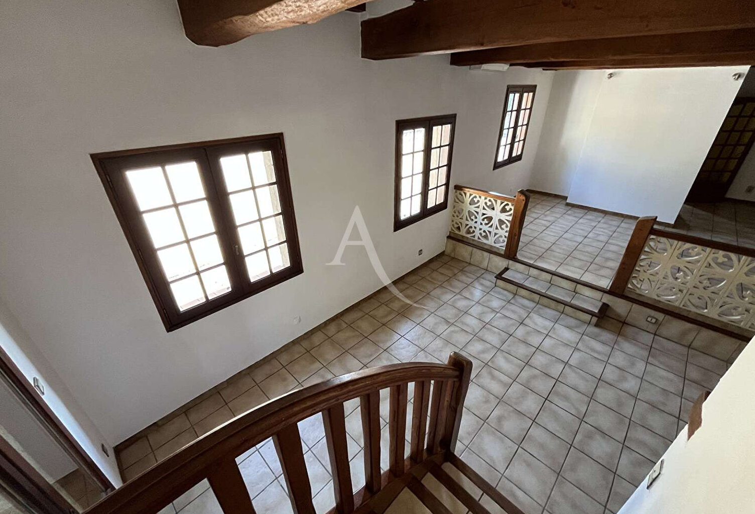 Villa 7 pièce(s) 145 m2 avec garage  34110 FRONTIGNAN — photo 1