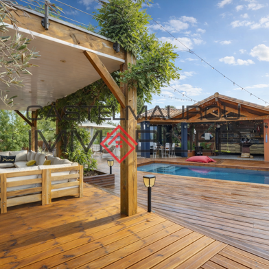 Maison 5 pièces 849000 €