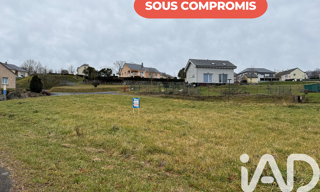 Terrain  674 m² à vendre à Villefranche-de-Panat (12430)