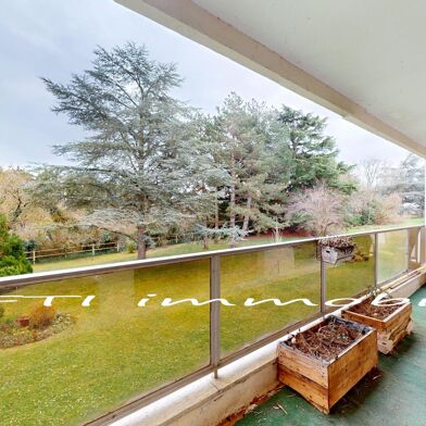 Appartement 5 pièces 167000 €