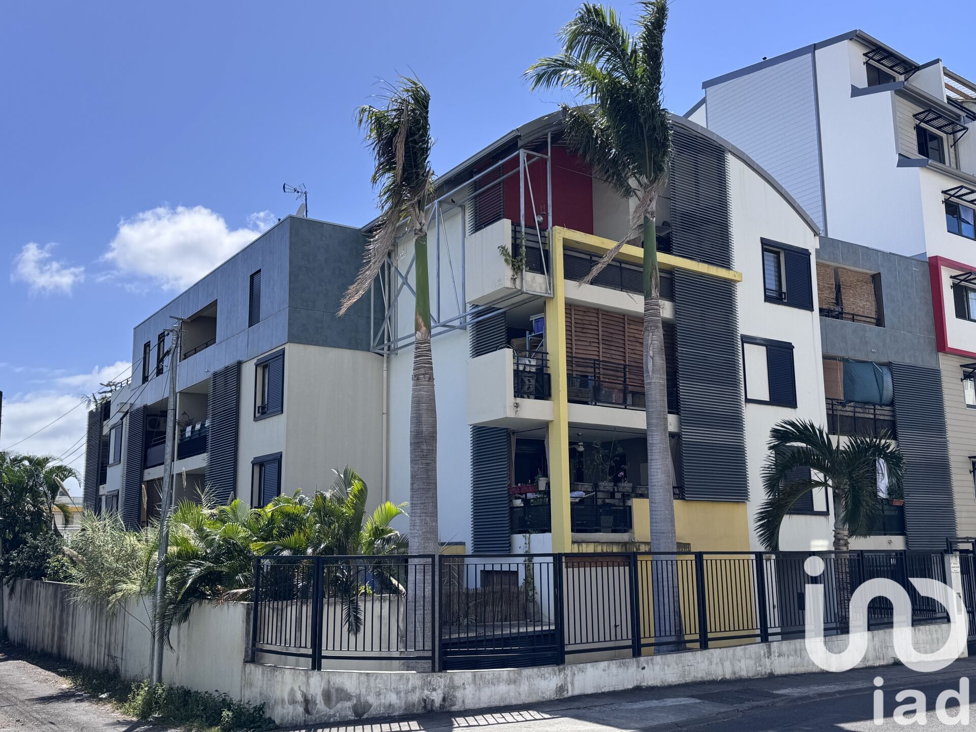 Sainte Clotilde - 60m² - 3p. - 2ch.