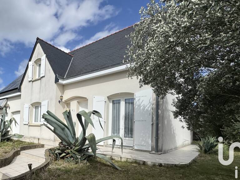 Vente Maison/villa 8 pièces — photo 1