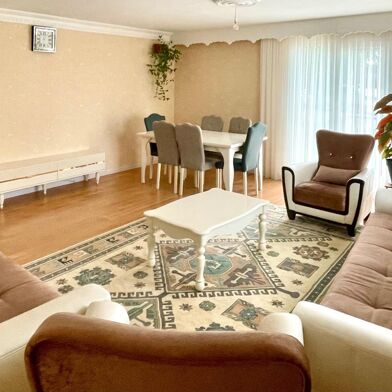 Maison 8 pièces 212000 €