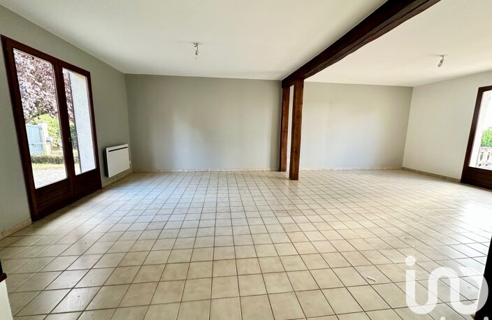 Vente Maison/villa 6 pièces — photo 2