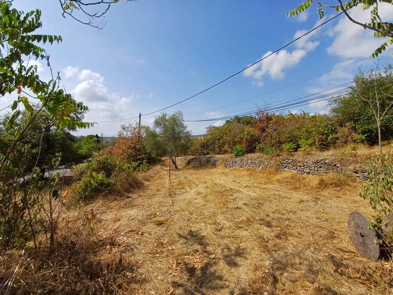 AUBENAS - TERRAIN A BATIR 744m2 — photo 1